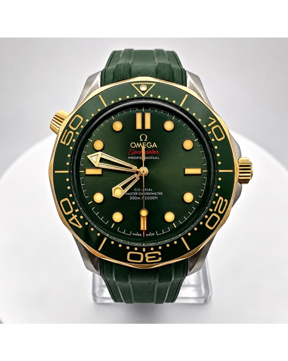 Omega Seamaster Diver 300M Titanium & Bronze Gold 210.92.42.20.10.001
