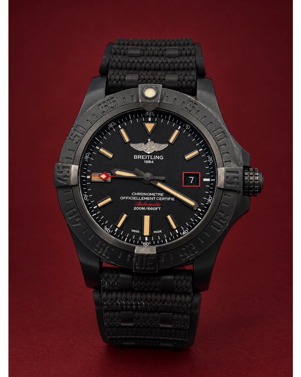 Breitling Avenger Blackbird 44 V17311101B1W1